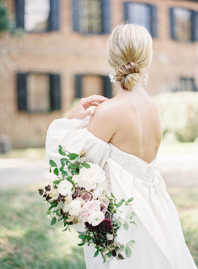 estate-wedding-bouquet-gorgeous.jpg